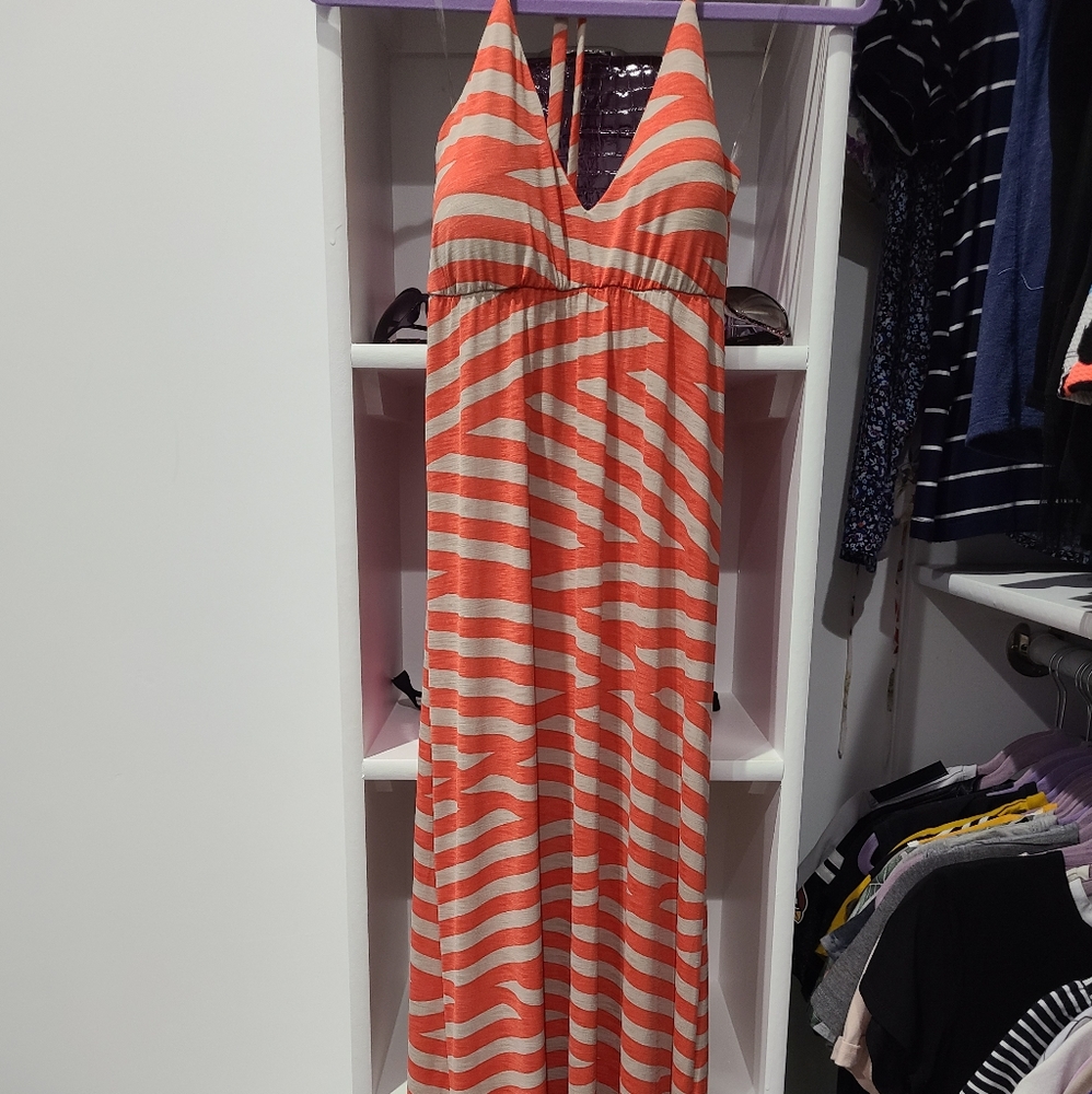 Nice dress 👗